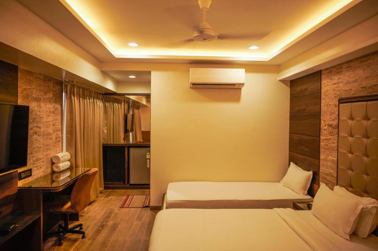 Hotel The Atithi Niwas Indore Exterior foto